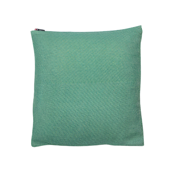 Nova Cushion & inner Emerald