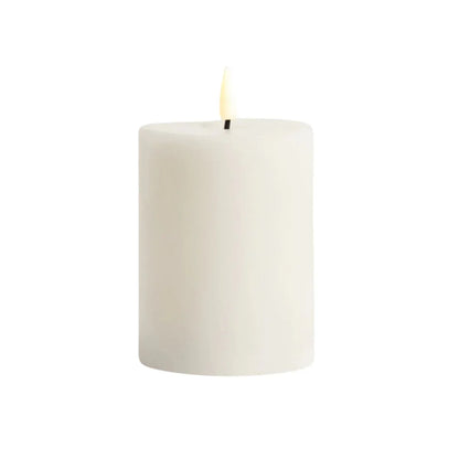 White LED Candle 15cm x 10cm