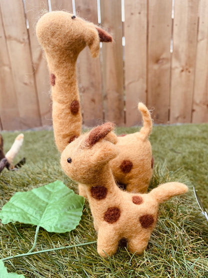 Felt Giraffe - large