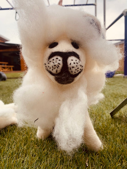 Felt white lion -large